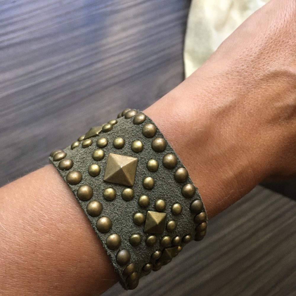 Bracelet